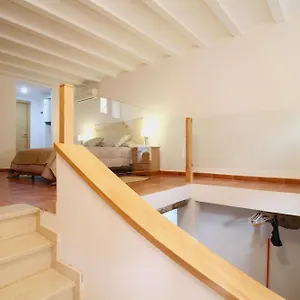 duplex-en-planta-baja-junto-a-la-catedral.catalonia-hotels.com/